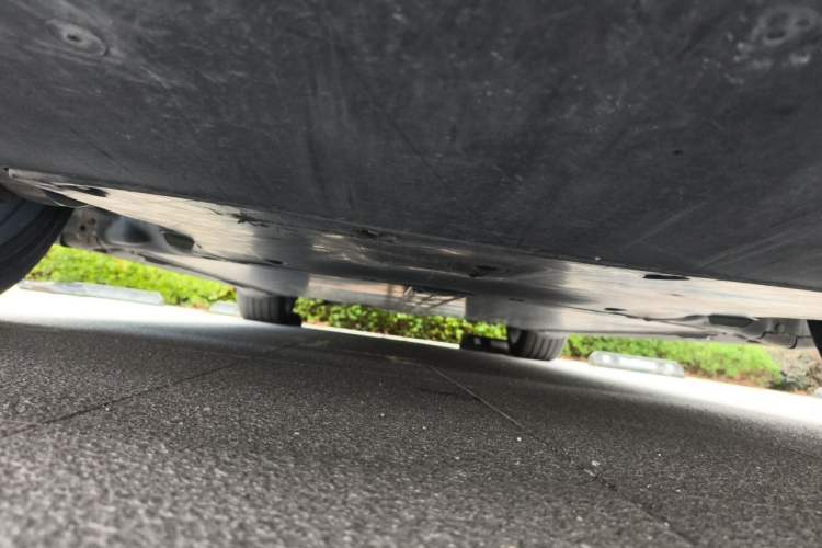 Used Tesla Model Y 2021 Standard Range Rear-Wheel Drive Version Chassis Front