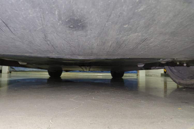 Used Tesla Model Y 2021 Performance High-Performance All-Wheel-Drive Version Chassis Front