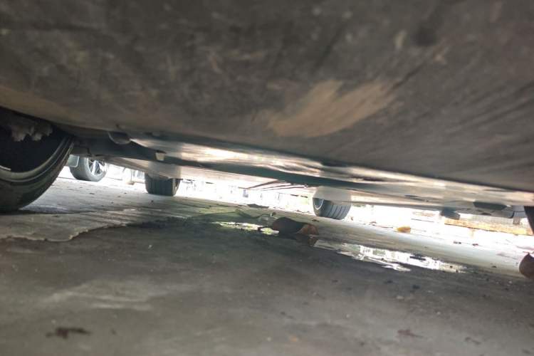 Used Tesla Model Y 2021 Standard Range Rear-Wheel Drive Version Chassis Front