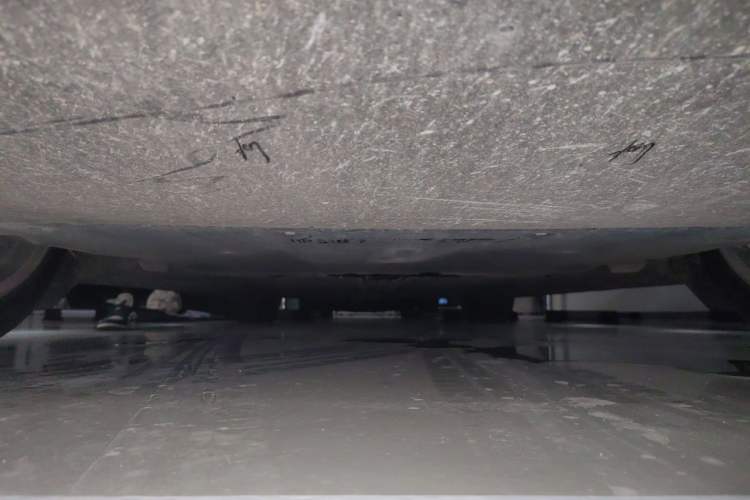 Used Tesla Model Y 2021 Standard Range Rear-Wheel Drive Version Chassis Front