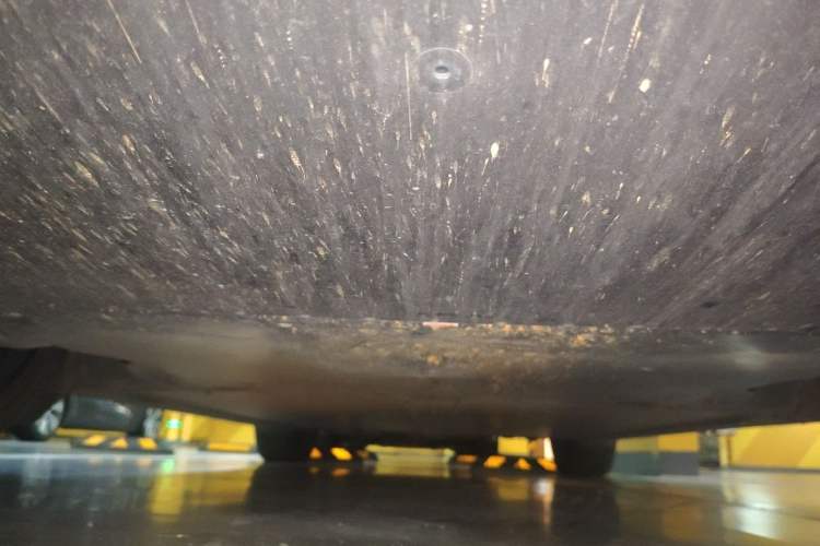 Used Tesla Model Y 2021 Standard Range Rear-Wheel Drive Version Chassis Front