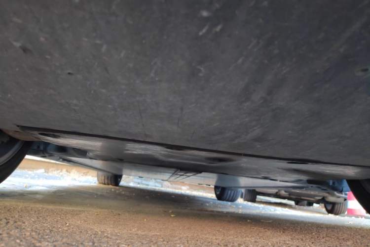 Used Tesla Model Y 2021 Standard Range Rear-Wheel Drive Version Chassis Front