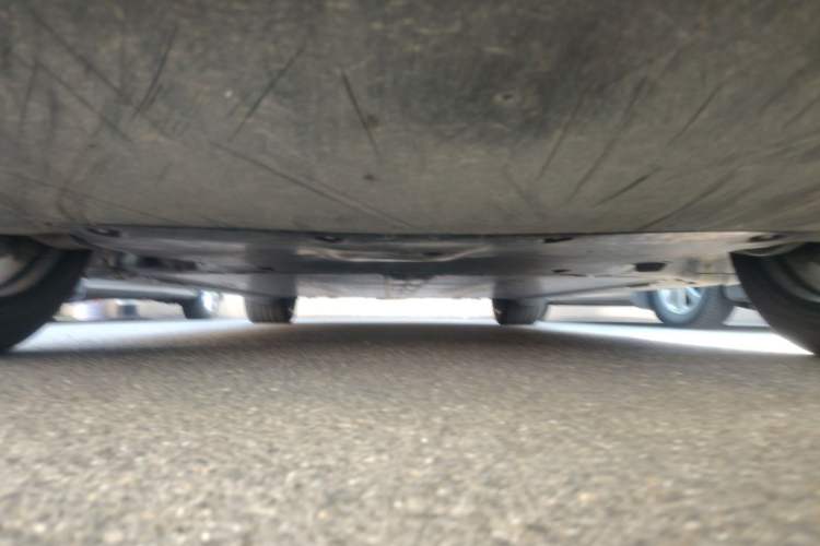 Used Tesla Model Y 2021 Standard Range Rear-Wheel Drive Version Chassis Front