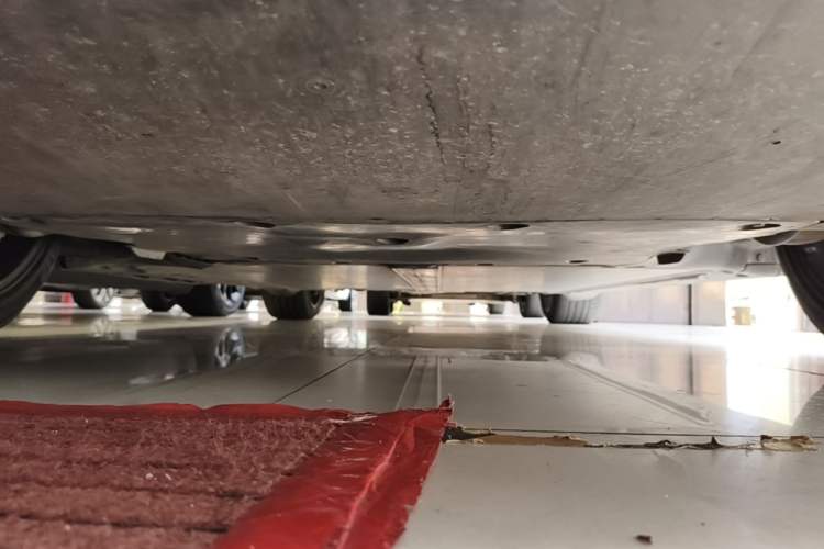 Used Tesla Model Y 2021 Standard Range Rear-Wheel Drive Version Chassis Front
