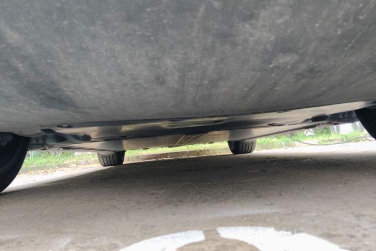 Used Tesla Model Y 2021 Standard Range Rear-Wheel Drive Version Chassis Front