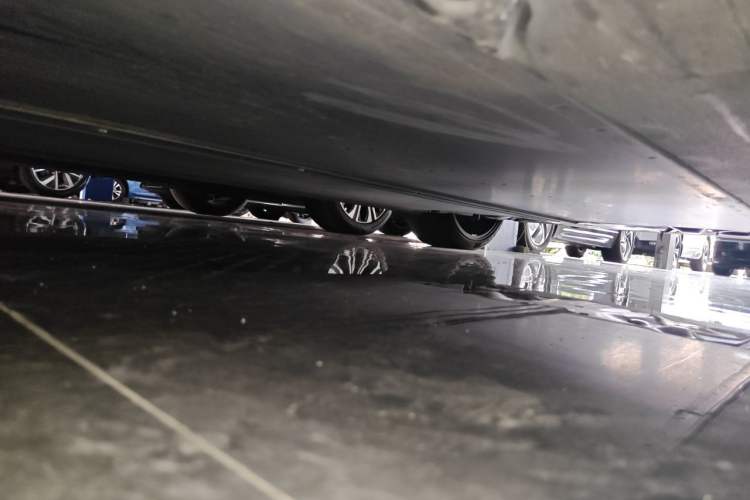 Used Tesla Model Y 2021 Performance High-Performance All-Wheel-Drive Version Chassis Front Left