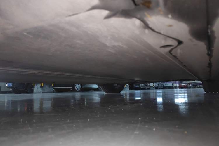 Used Tesla Model Y 2021 Standard Range Rear-Wheel Drive Version Chassis Front Left