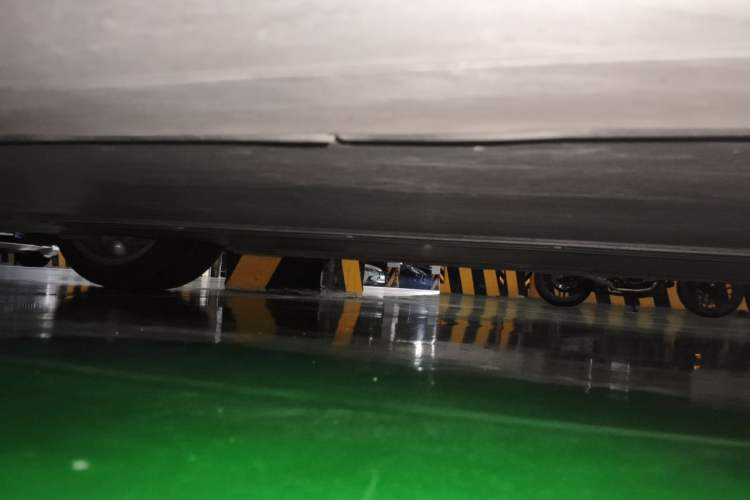 Used Tesla Model Y 2021 Standard Range Rear-Wheel Drive Version Chassis Front Left