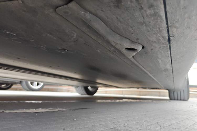 Used Tesla Model Y 2021 Standard Range Rear-Wheel Drive Version Chassis Front Left