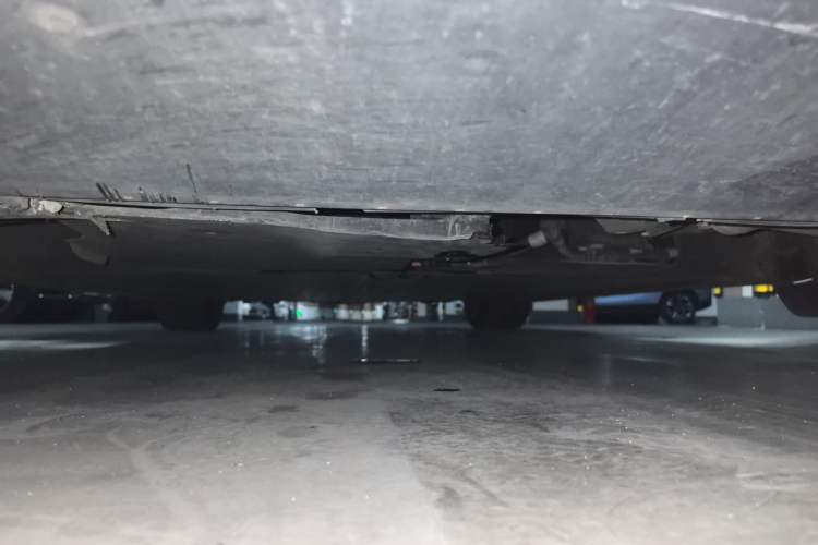 Used Tesla Model Y 2021 Standard Range Rear-Wheel Drive Version Chassis Front