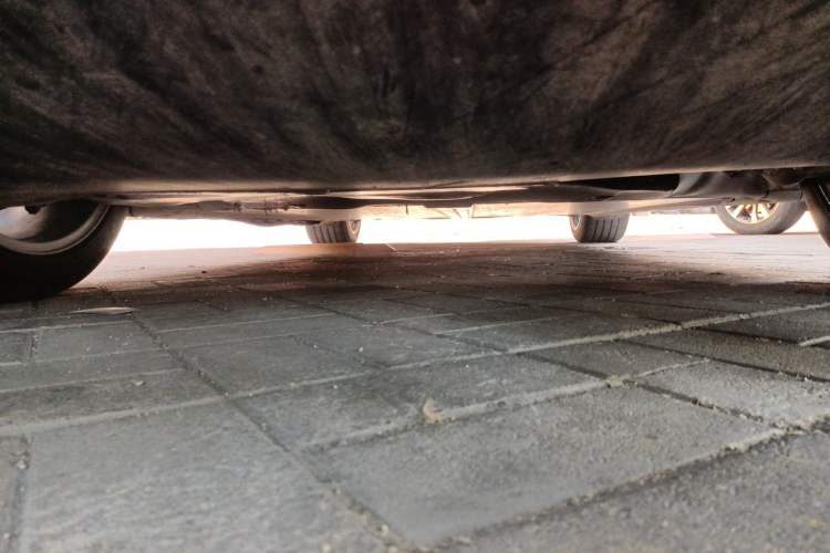 Used Tesla Model Y 2021 Standard Range Rear-Wheel Drive Version Chassis Front