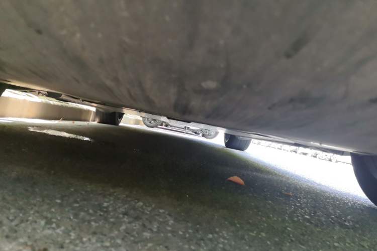 Used Tesla Model Y 2021 Standard Range Rear-Wheel Drive Version Chassis Front