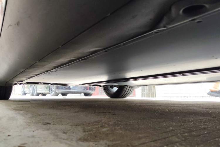 Used Tesla Model Y 2021 Standard Range Rear-Wheel Drive Version Chassis Front Right