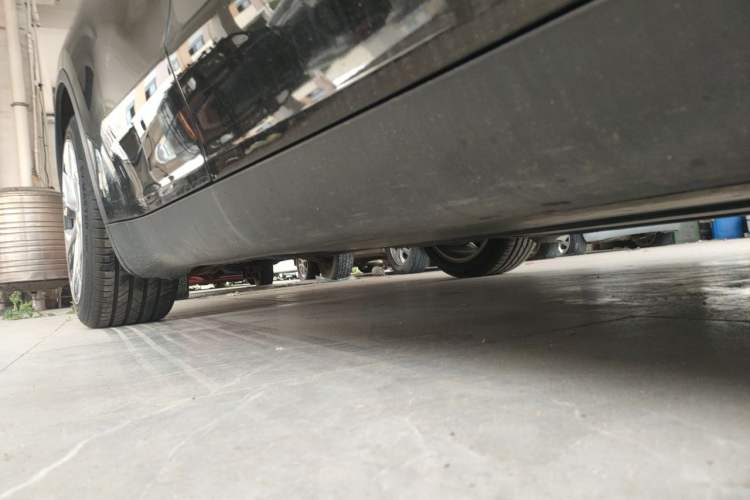 Used Tesla Model Y 2021 Standard Range Rear-Wheel Drive Version Chassis Front Right