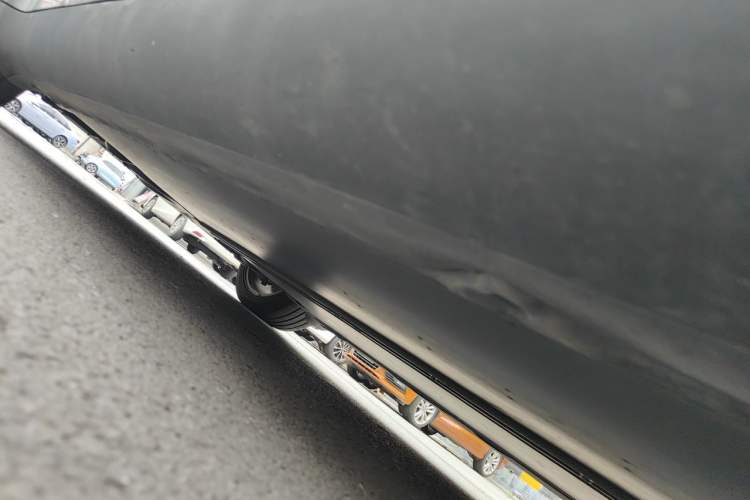 Used Tesla Model Y 2021 Standard Range Rear-Wheel Drive Version Chassis Front Right