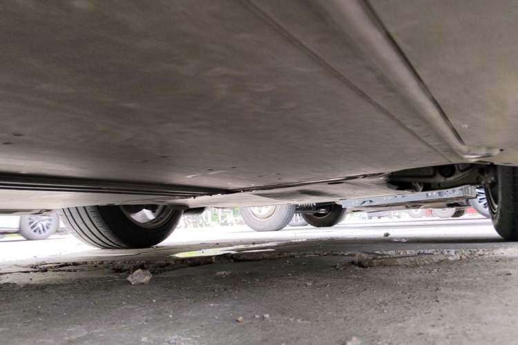 Used Tesla Model Y 2021 Standard Range Rear-Wheel Drive Version Chassis Front Right