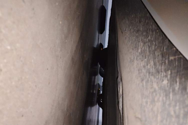 Used Tesla Model Y 2021 Standard Range Rear-Wheel Drive Version Chassis Front Right