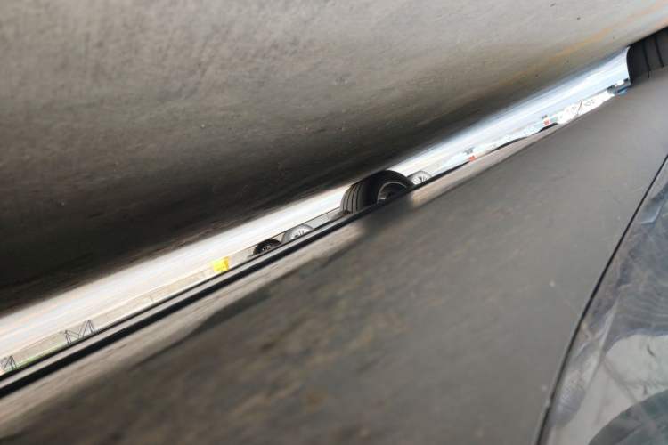 Used Tesla Model Y 2021 Standard Range Rear-Wheel Drive Version Chassis Front Right