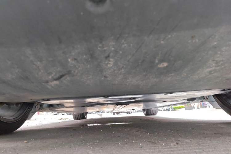 Used Tesla Model Y 2021 Standard Range Rear-Wheel Drive Version Chassis Front