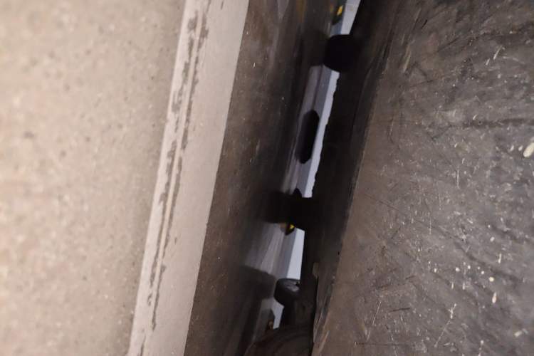 Used Tesla Model Y 2021 Standard Range Rear-Wheel Drive Version Chassis Front