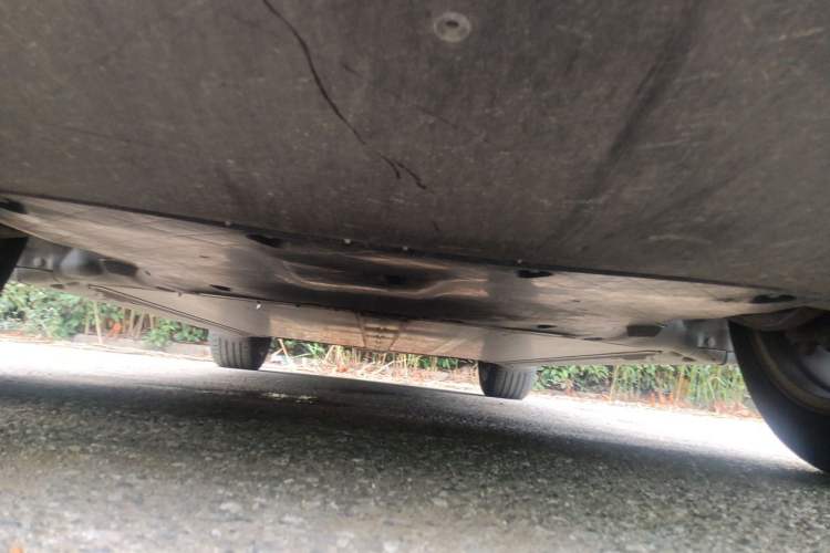 Used Tesla Model Y 2021 Standard Range Rear-Wheel Drive Version Chassis Front
