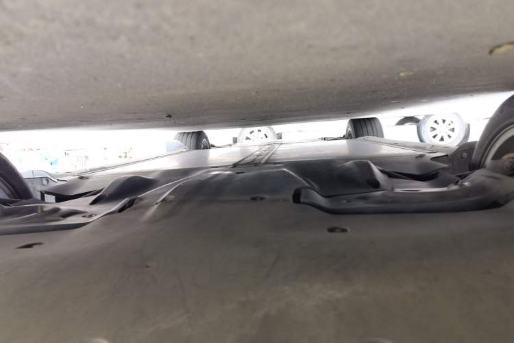 Used Tesla Model Y 2021 Long-Range All-Wheel-Drive Version Chassis Rear