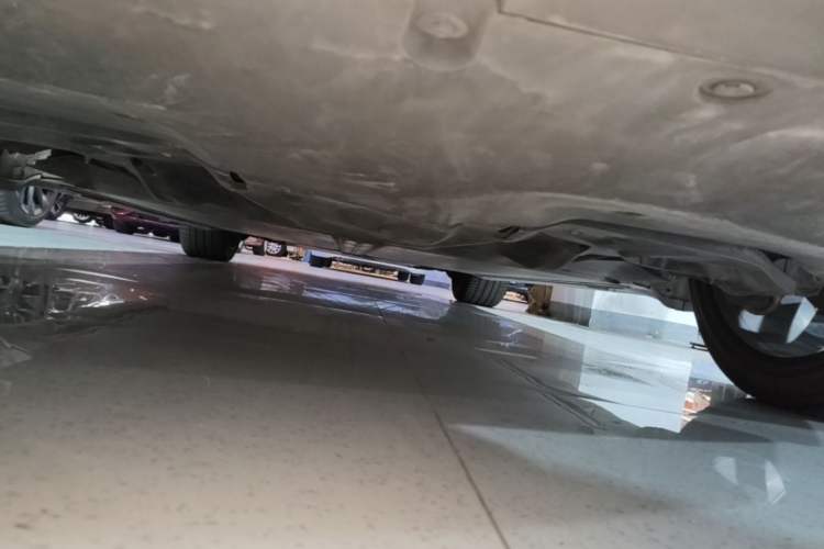 Used Tesla Model Y 2021 Long-Range All-Wheel-Drive Version Chassis Rear