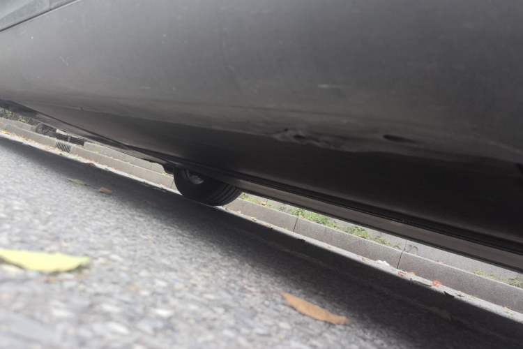 Used Tesla Model Y 2021 Long-Range All-Wheel-Drive Version Chassis Rear Left