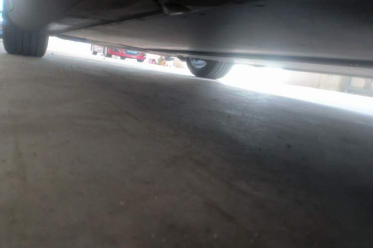 Used Tesla Model Y 2021 Long-Range All-Wheel-Drive Version Chassis Rear Left