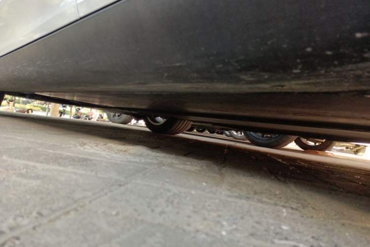 Used Tesla Model Y 2021 Standard Range Rear-Wheel Drive Version Chassis Rear Left