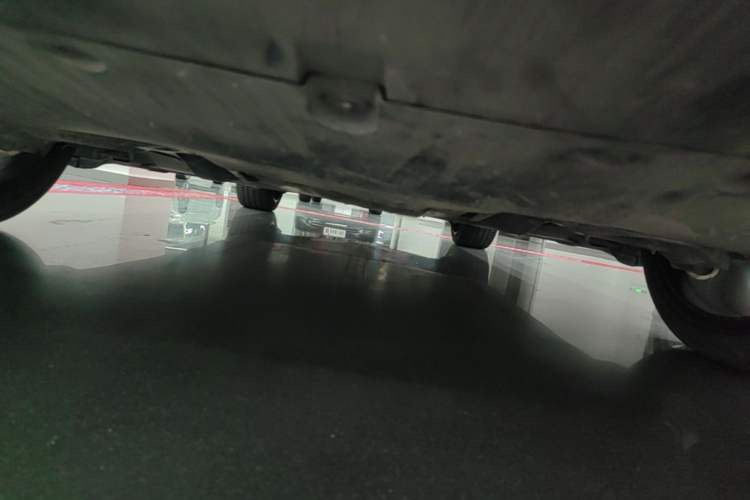 Used Tesla Model Y 2021 Standard Range Rear-Wheel Drive Version Chassis Rear