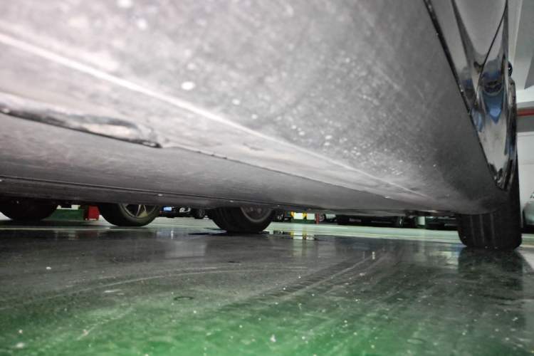 Used Tesla Model Y 2021 Standard Range Rear-Wheel Drive Version Chassis Rear Right