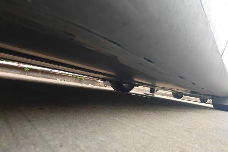 Used Tesla Model Y 2021 Long-Range All-Wheel-Drive Version Chassis Rear Right