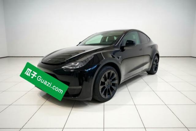 Tesla Model Y 2021 Long-Range All-Wheel-Drive Version 3D7 مستعملة