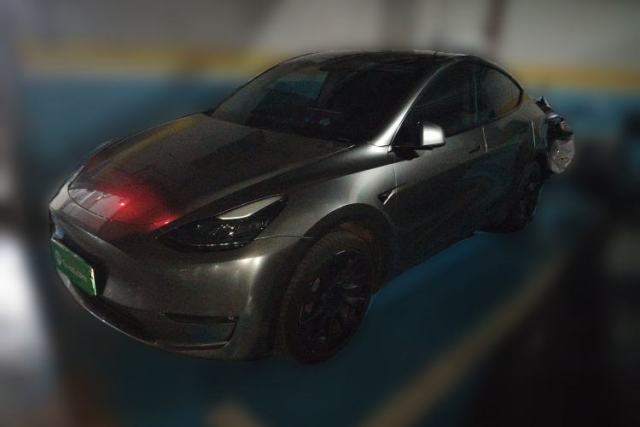 Used Tesla Model Y 2021 Long-Range All-Wheel-Drive Version
