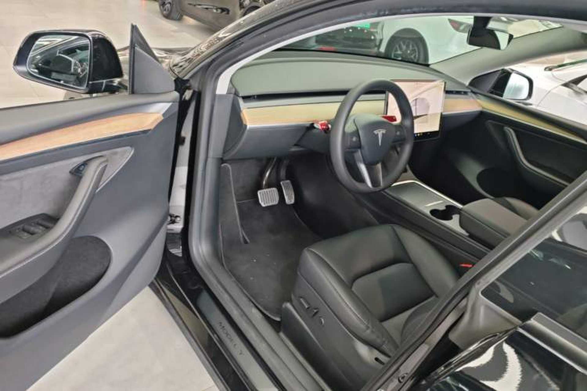 Used Tesla Model Y 2021 Revised Version 2 Long-Range All-Wheel-Drive Edition Driver Seat