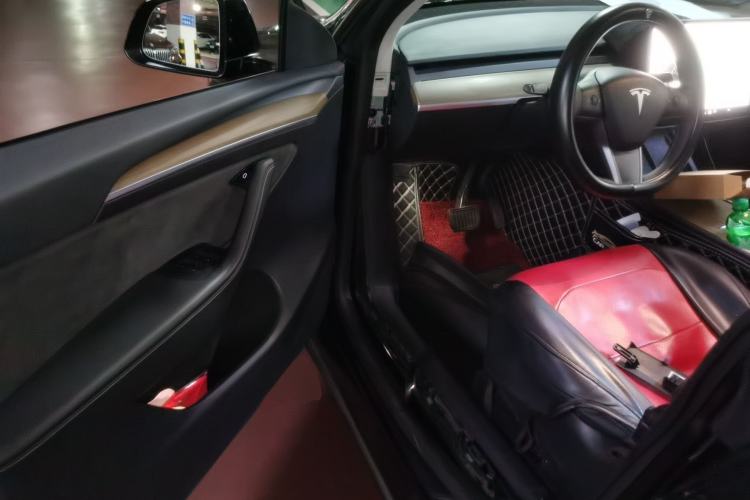 Used Tesla Model Y 2021 Standard Range Rear-Wheel Drive Version Driver Seat