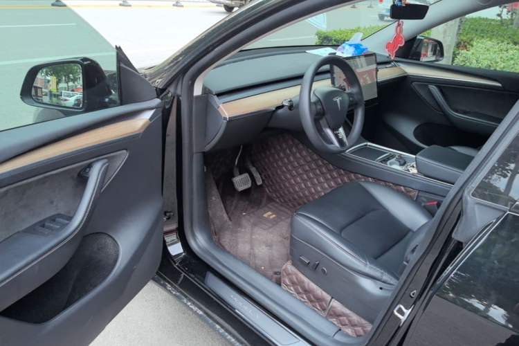 Used Tesla Model Y 2021 Standard Range Rear-Wheel Drive Version Driver Seat