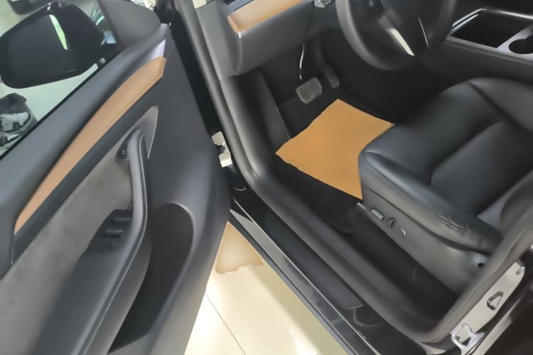 Used Tesla Model Y 2021 Standard Range Rear-Wheel Drive Version Driver Seat