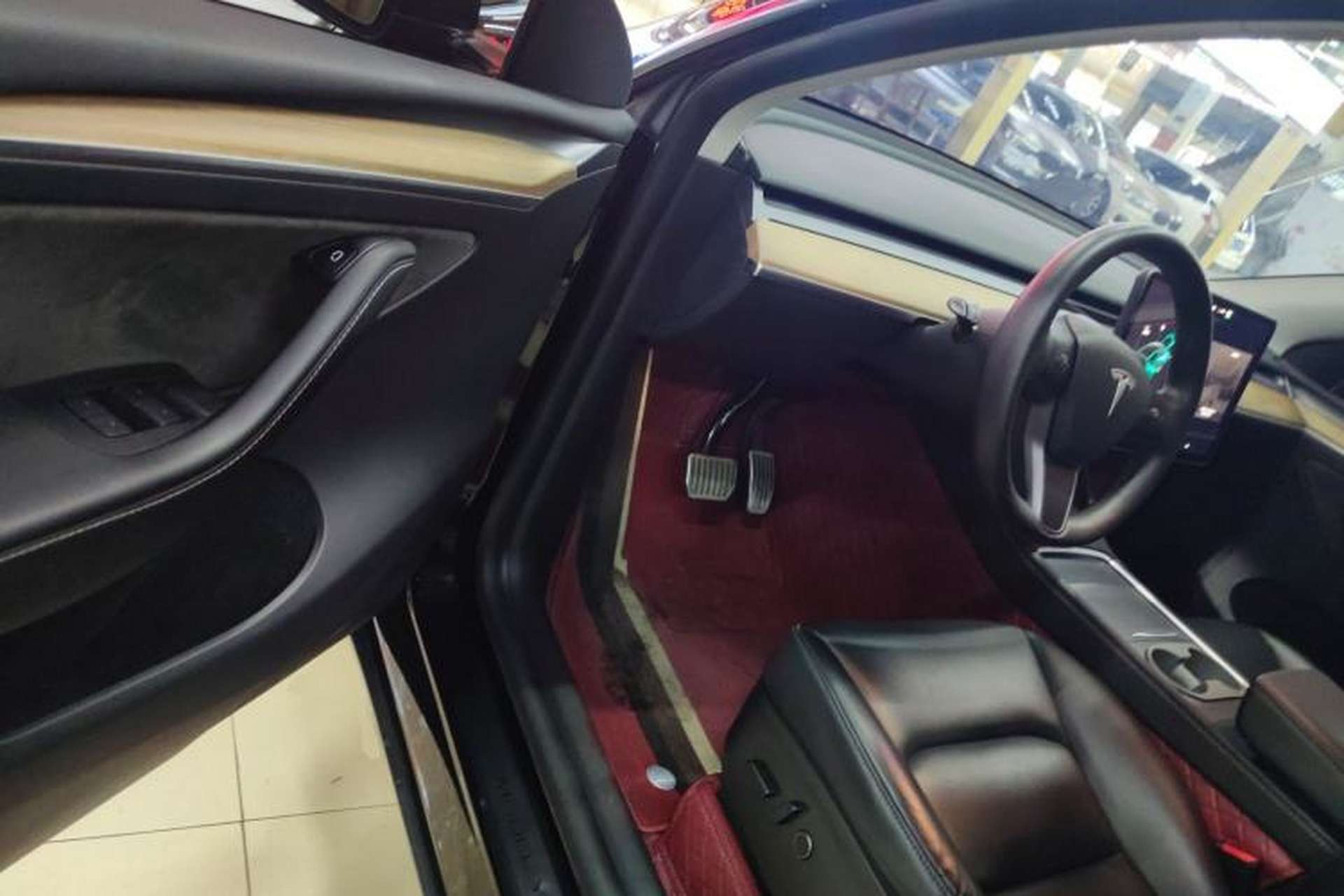 Used Tesla Model Y 2021 Standard Range Rear-Wheel Drive Version Driver Seat
