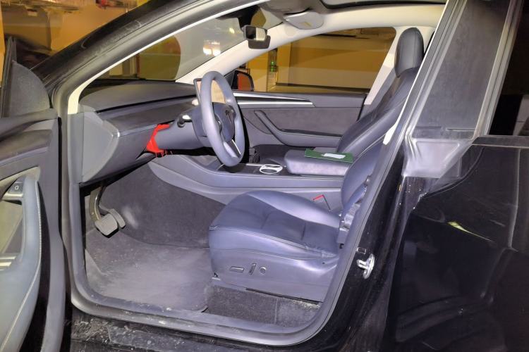 Used Tesla Model Y 2021 Standard Range Rear-Wheel Drive Version Driver Seat