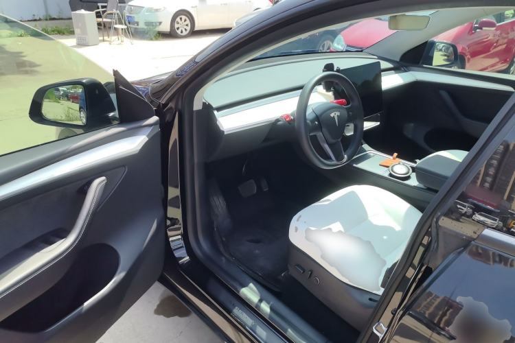 Used Tesla Model Y 2021 Standard Range Rear-Wheel Drive Version Driver Seat