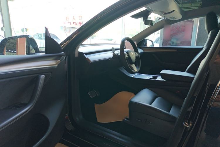 Used Tesla Model Y 2021 Standard Range Rear-Wheel Drive Version Driver Seat