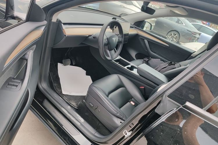 Used Tesla Model Y 2021 Standard Range Rear-Wheel Drive Version Driver Seat
