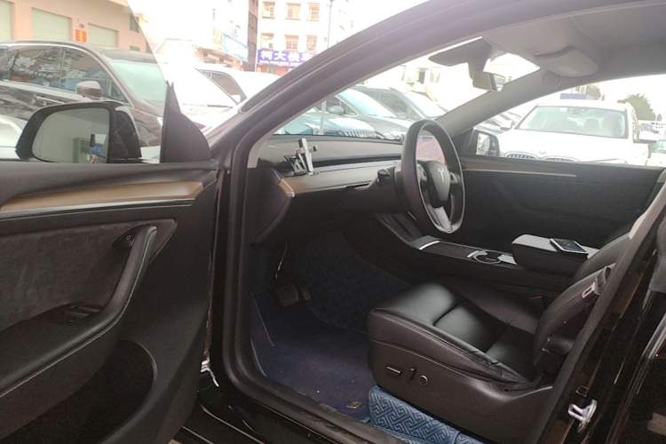 Used Tesla Model Y 2021 Standard Range Rear-Wheel Drive Version Driver Seat