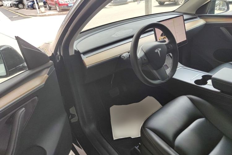 Used Tesla Model Y 2021 Standard Range Rear-Wheel Drive Version Driver Seat