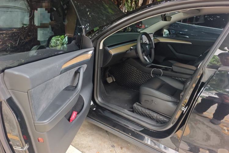 Used Tesla Model Y 2021 Standard Range Rear-Wheel Drive Version Driver Seat