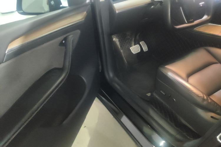 Used Tesla Model Y 2021 Performance High-Performance All-Wheel-Drive Version Driver Seat