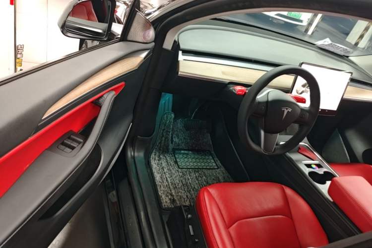 Used Tesla Model Y 2021 Standard Range Rear-Wheel Drive Version Driver Seat