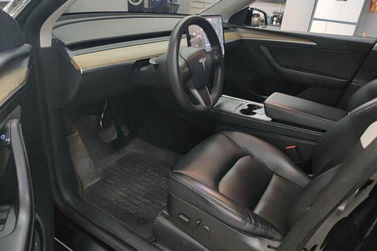 Used Tesla Model Y 2021 Standard Range Rear-Wheel Drive Version Driver Seat